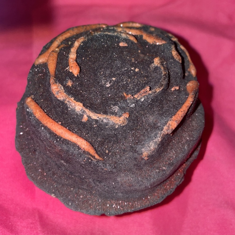 Lush Cosmetics RARE Black Rose Bath Bomb